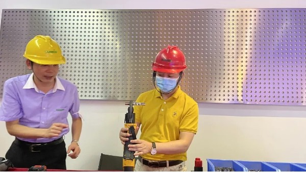 雙興集團：推進三期，拓寬市場